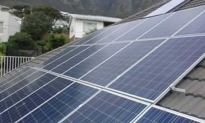 Camps bay 5kw Canadian solar panel setup. .
